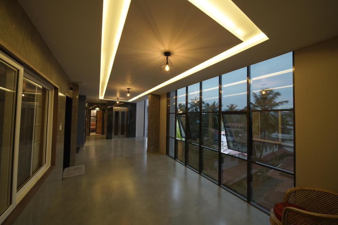 Ncomforts Luxurious Apartments Perintalmanna Экстерьер фото